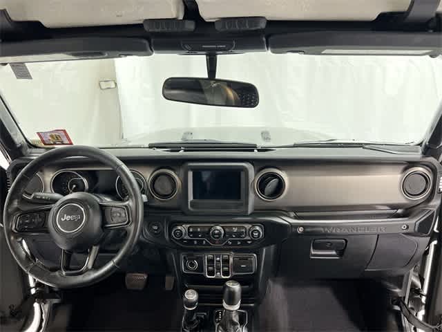 Thumbnail: 2020 Jeep Wrangler - 20