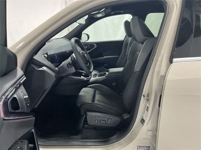 Thumbnail: 2025 BMW X3 - 10