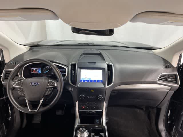 Thumbnail: 2020 Ford Edge - 20