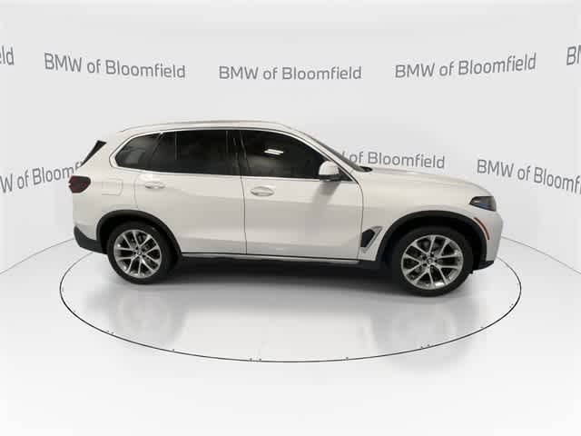 Thumbnail: 2024 BMW X5 - 9