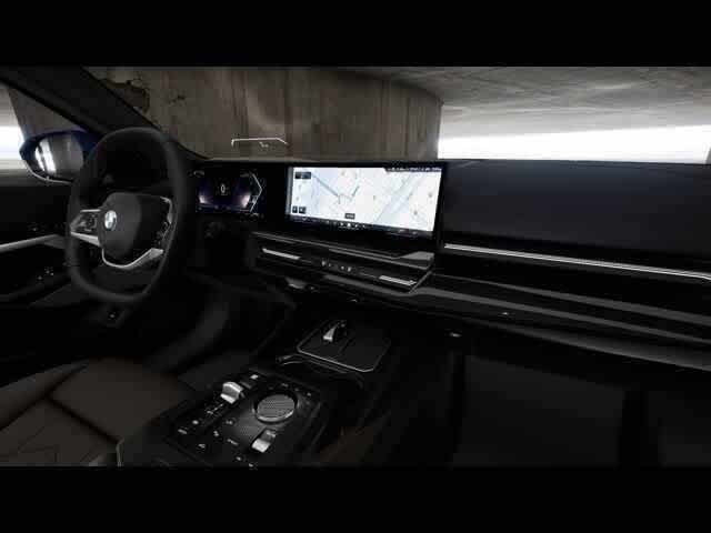 Thumbnail: 2025 BMW 5 Series - 14