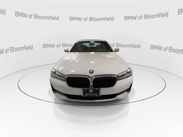 Thumbnail: 2023 BMW 5 Series - 3