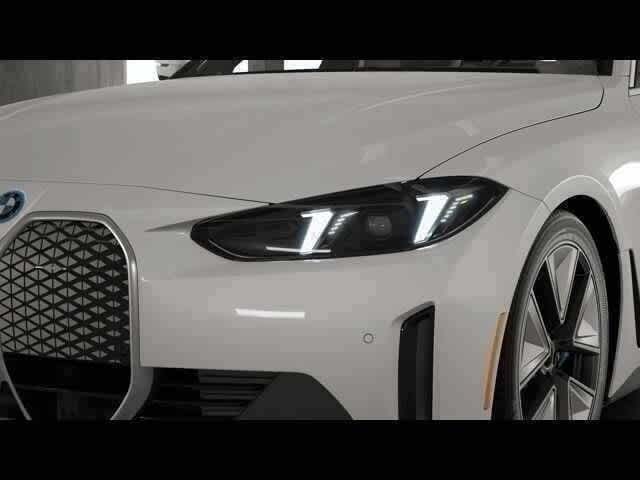 Thumbnail: 2025 BMW i4 - 6