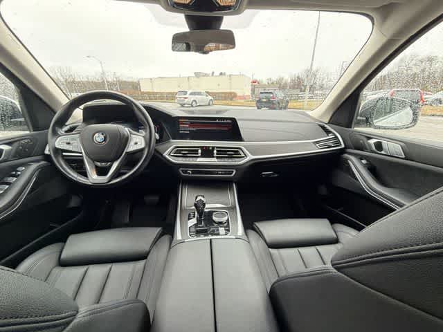 Thumbnail: 2021 BMW X7 - 18