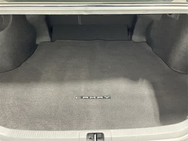 Thumbnail: 2018 Toyota Camry - 31