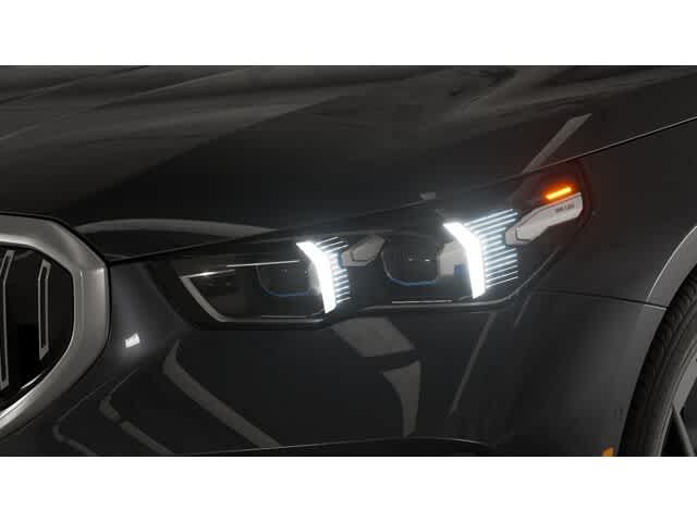 Thumbnail: 2026 BMW 5 Series - 6