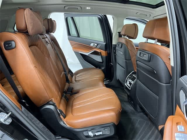 Thumbnail: 2019 BMW X7 - 25