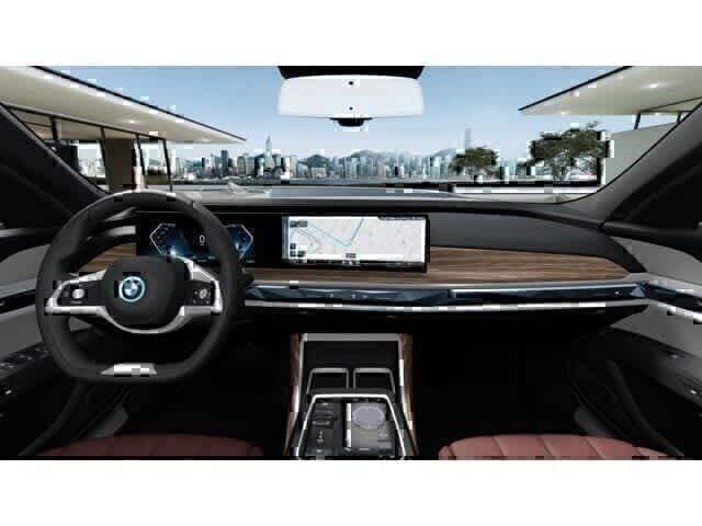 Thumbnail: 2026 BMW i7 - 13