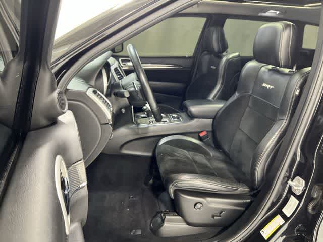 Thumbnail: 2012 Jeep Grand Cherokee - 21