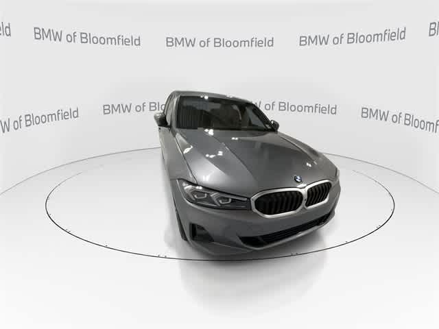 Thumbnail: 2023 BMW 3 Series - 2
