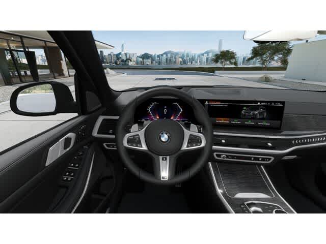 Thumbnail: 2026 BMW X7 - 13