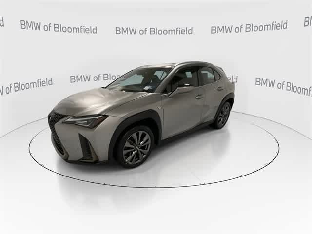 Thumbnail: 2019 Lexus UX - 4