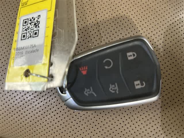 Thumbnail: 2019 Cadillac Escalade - 33