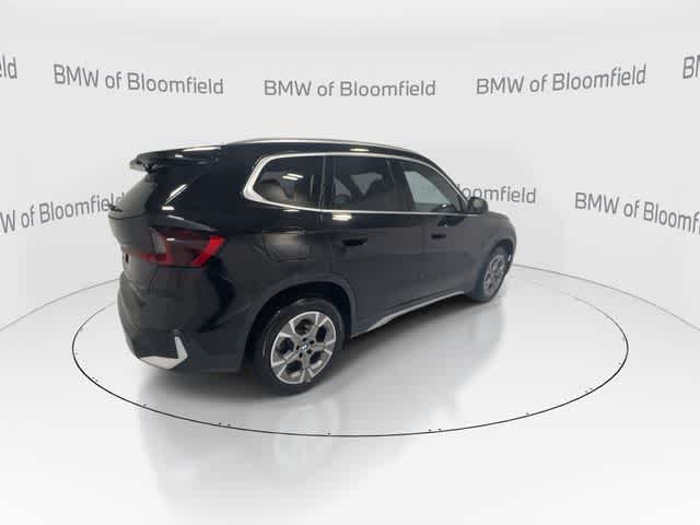 Thumbnail: 2025 BMW X1 - 8