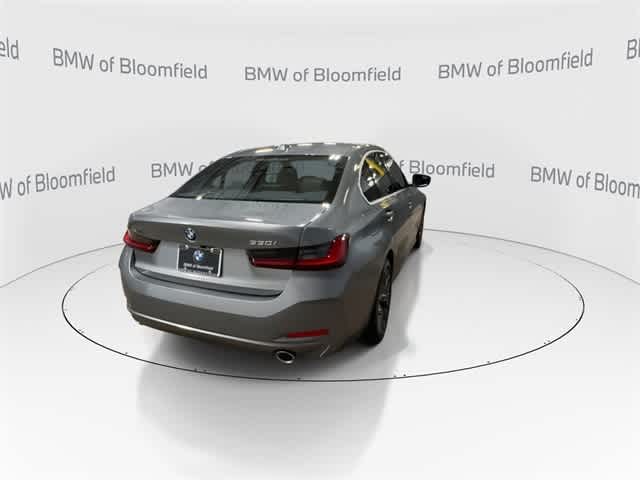 Thumbnail: 2025 BMW 3 Series - 7