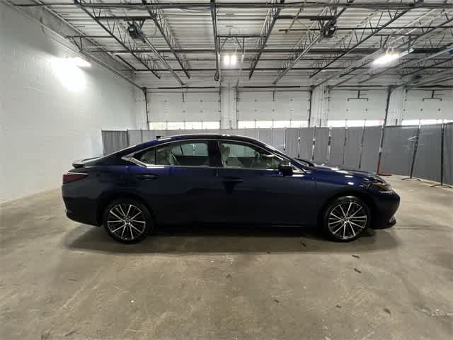 2023 Lexus ES 250 15