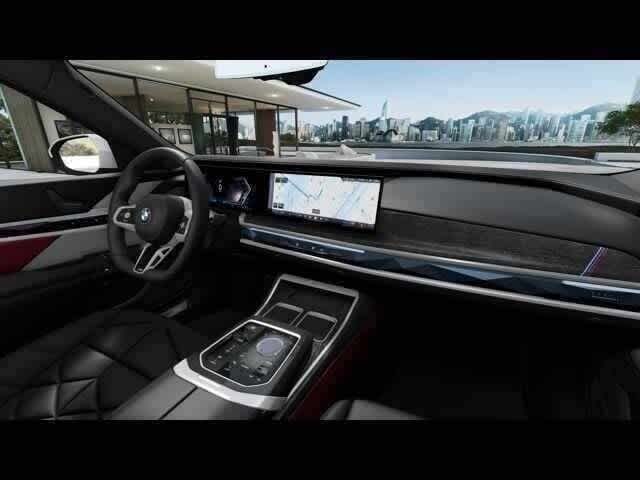 Thumbnail: 2025 BMW 7 Series - 14