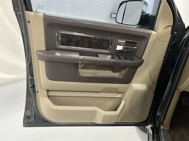 Thumbnail: 2011 RAM 1500 - 32