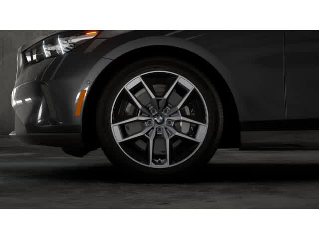 Thumbnail: 2026 BMW 5 Series - 7