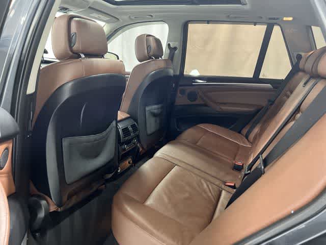 Thumbnail: 2013 BMW X5 - 23