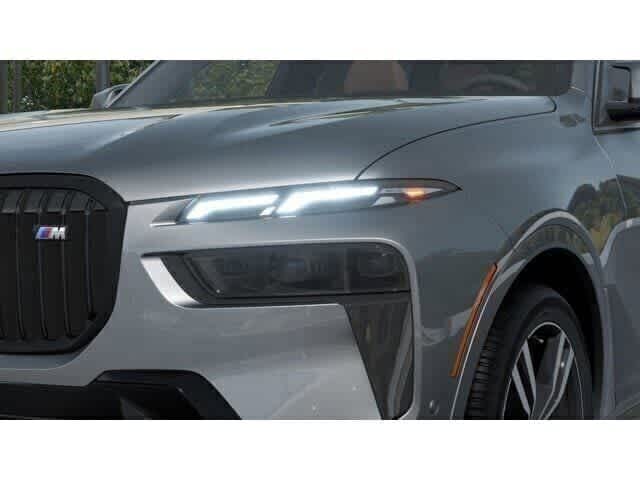 Thumbnail: 2026 BMW X7 - 6