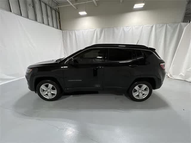 Thumbnail: 2022 Jeep Compass - 11