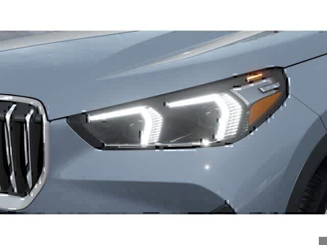 Thumbnail: 2026 BMW X1 - 6