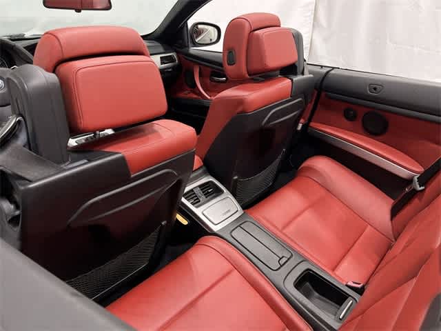 Thumbnail: 2011 BMW 3 Series - 24