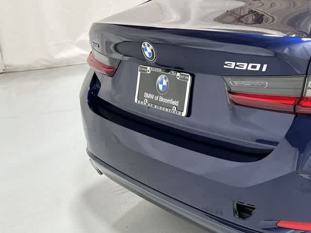Thumbnail: 2023 BMW 3 Series - 17