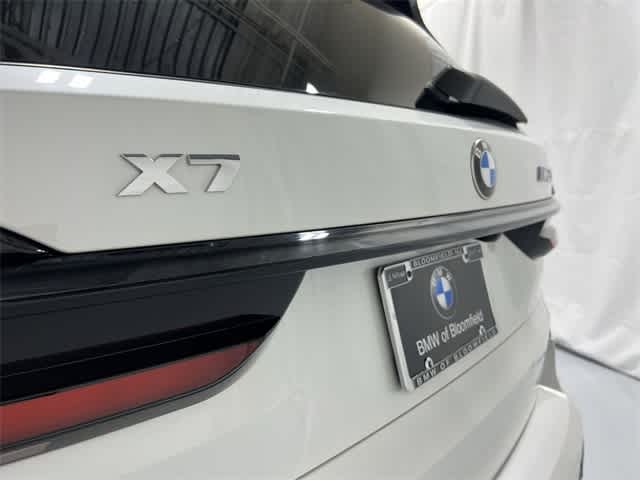 Thumbnail: 2024 BMW X7 - 17