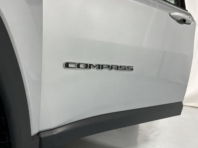 Thumbnail: 2024 Jeep Compass - 18