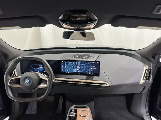Thumbnail: 2023 BMW iX - 19