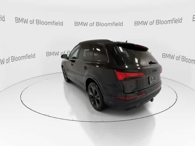 Thumbnail: 2025 Audi Q7 - 6