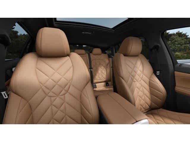 Thumbnail: 2027 BMW X6 - 11