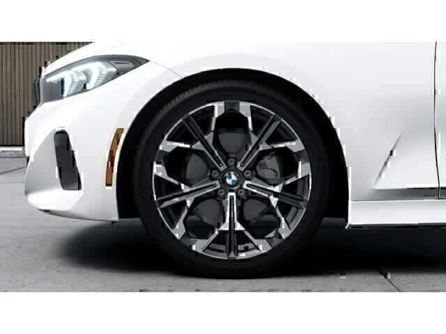 Thumbnail: 2026 BMW 3 Series - 7