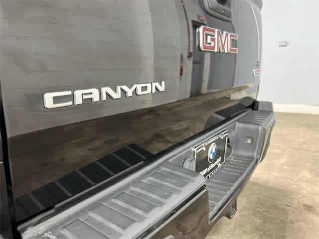 Thumbnail: 2016 GMC Canyon - 17