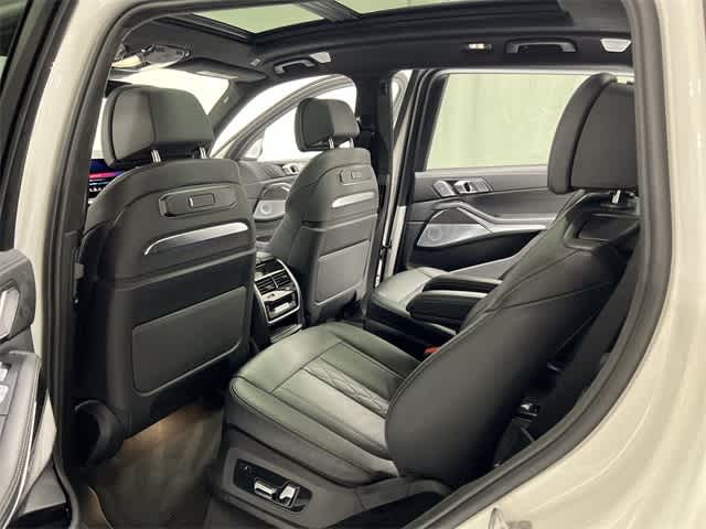 Thumbnail: 2024 BMW X7 - 24