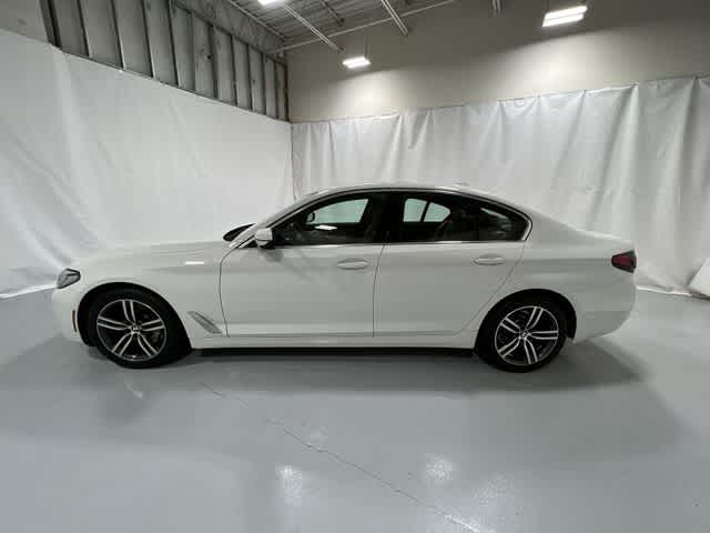 Thumbnail: 2023 BMW 5 Series - 11