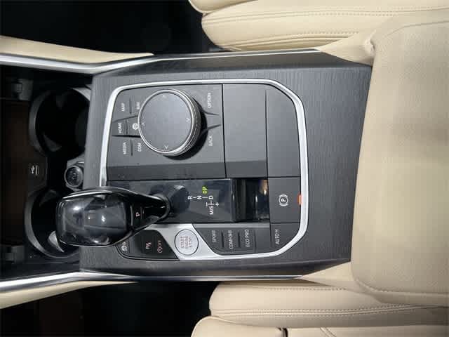 Thumbnail: 2021 BMW 3 Series - 30