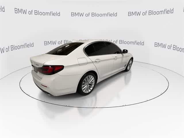 Thumbnail: 2023 BMW 5 Series - 8