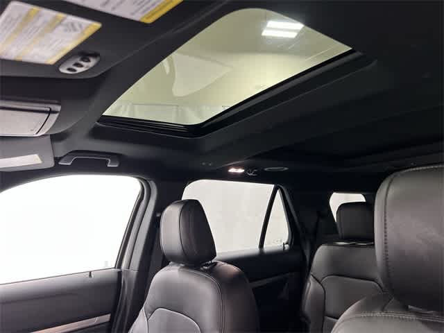 Thumbnail: 2018 Ford Explorer - 23