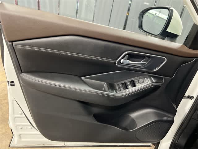 Thumbnail: 2021 Nissan Rogue - 35