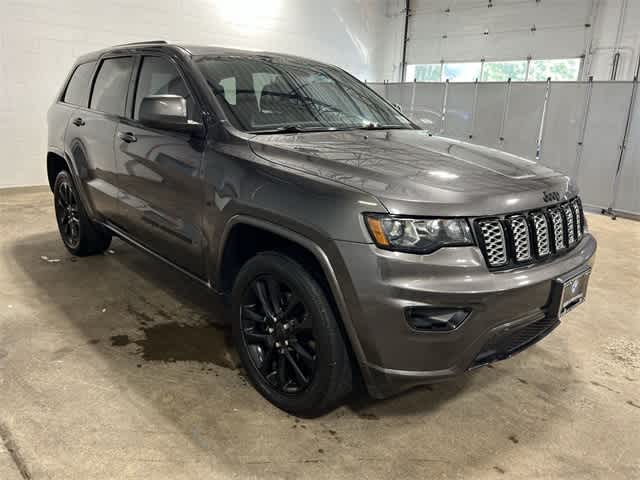 Thumbnail: 2021 Jeep Grand Cherokee - 16