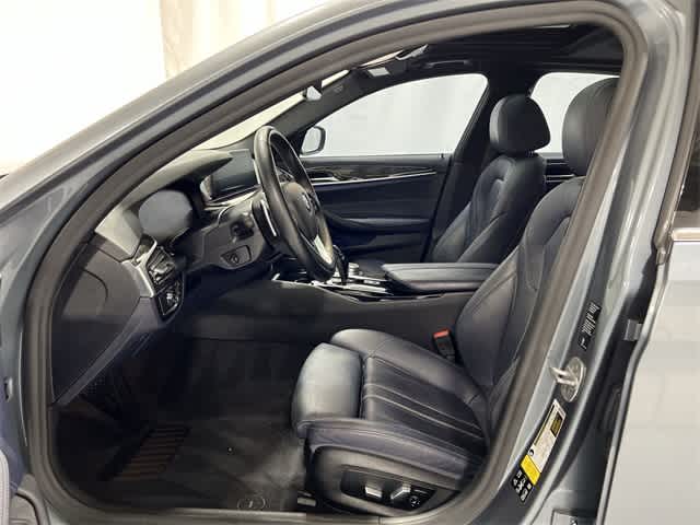 Thumbnail: 2020 BMW 5 Series - 10