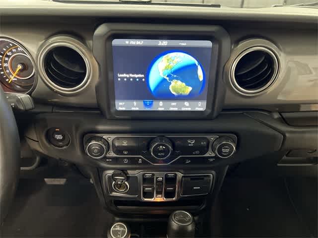 Thumbnail: 2018 Jeep Wrangler - 28