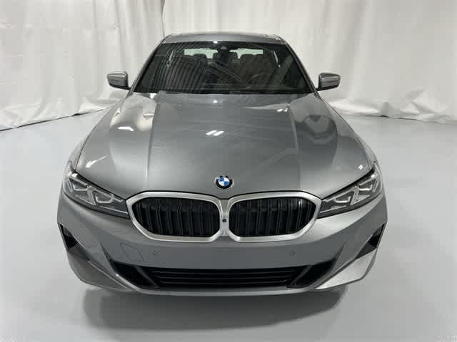 Thumbnail: 2024 BMW 3 Series - 16