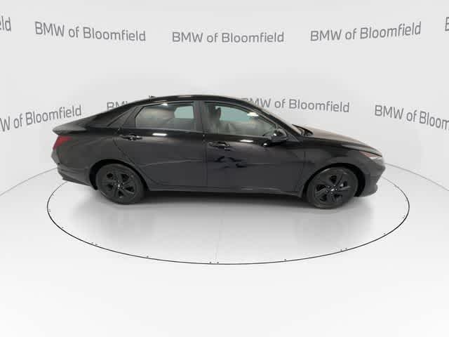 Thumbnail: 2023 Hyundai Elantra - 9