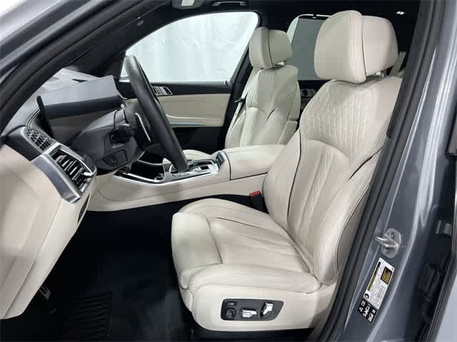 Thumbnail: 2026 BMW X5 - 21