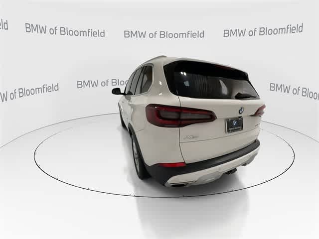 Thumbnail: 2022 BMW X5 - 6