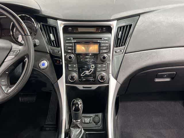 Thumbnail: 2013 Hyundai Sonata - 28